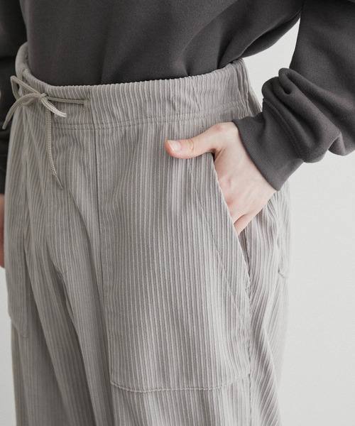 JUNRED(ジュンレッド)の「コーデュロイベイカーイージーパンツ(その他パンツ・メンズ・グレー/オフホワイト/ダークグリーン・M/LL/L)」の21枚目の写真