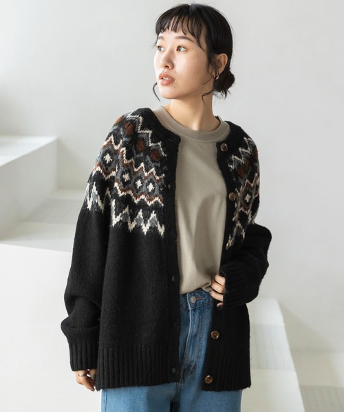 CRAFT STANDARD BOUTIQUE（クラフトスタンダードブティック）の「求心ジャガードニットカーディガン　＊◆（カーディガン/ボレロ・レディース・ブラック/アイボリー/グレー・FREE）」の2枚目の写真