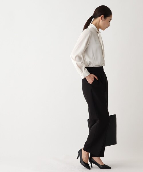 OPAQUE.CLIP（オペークドットクリップ）の「◆DELEGANT サテンタイブラウス【OPAQUE.CLIP NAVY】（シャツ/ブラウス・レディース・ナチュラル/ホワイト系・36/38/40/42）」の5枚目の写真