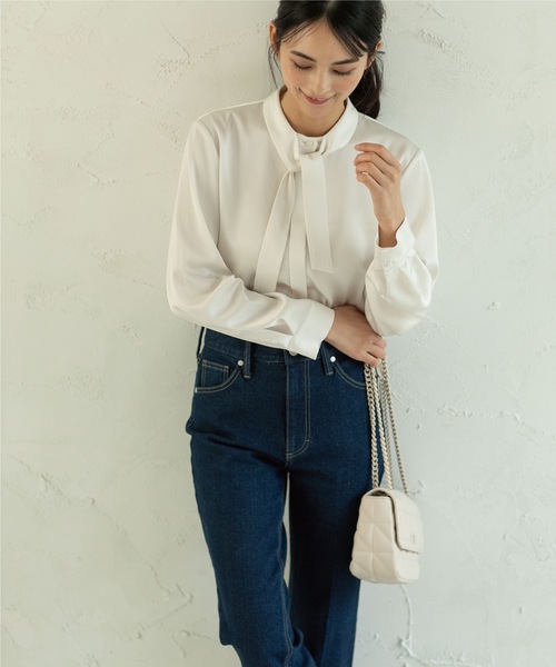 OPAQUE.CLIP（オペークドットクリップ）の「◆DELEGANT サテンタイブラウス【OPAQUE.CLIP NAVY】（シャツ/ブラウス・レディース・ナチュラル/ホワイト系・36/38/40/42）」の22枚目の写真