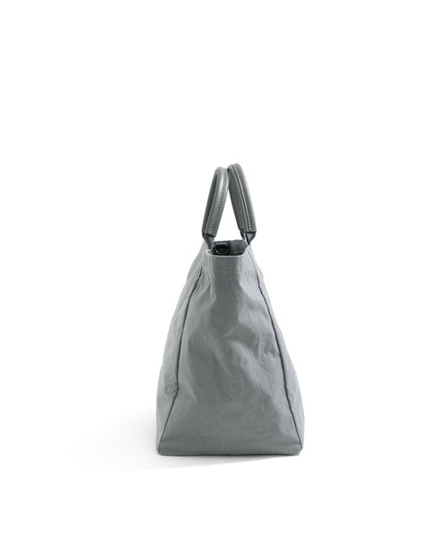 STANDARD SUPPLY（スタンダードサプライ）の「【ECモール限定】スタンダードサプライ / SHRINK NYLON シュリンクナイロン / B TOTE S ビートートエス（トートバッグ・レディース・ブラック/ホワイト/グレー・FREE）」の12枚目の写真