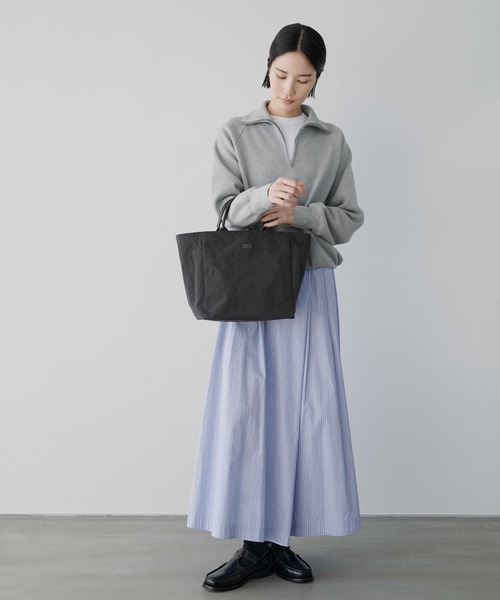 STANDARD SUPPLY（スタンダードサプライ）の「【ECモール限定】スタンダードサプライ / SHRINK NYLON シュリンクナイロン / B TOTE S ビートートエス（トートバッグ・レディース・ブラック/ホワイト/グレー・FREE）」の9枚目の写真
