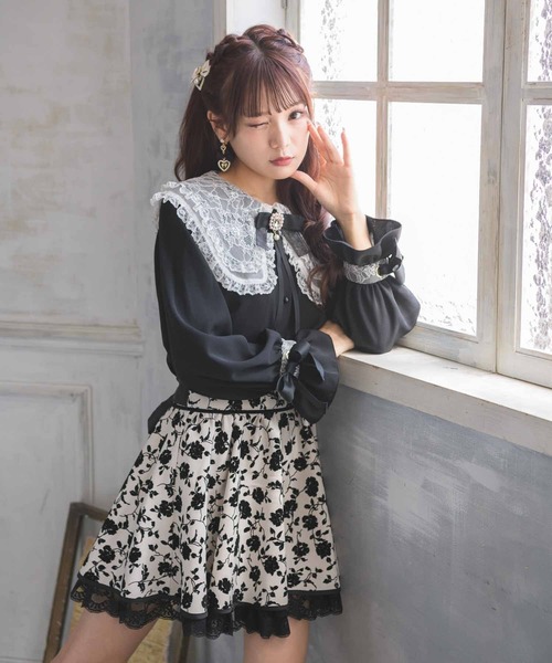 ROJITA(ロジータ)の「花柄フロッキープリントBIGリボンスカート(スカート・レディース・マルチ/アイボリー/ブラック・FREE)」の9枚目の写真