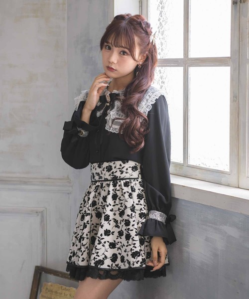 ROJITA(ロジータ)の「花柄フロッキープリントBIGリボンスカート(スカート・レディース・マルチ/アイボリー/ブラック・FREE)」の18枚目の写真