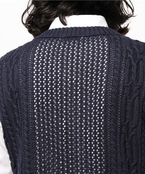 CIAOPANIC（チャオパニック）の「【Ciaopanic】　アラン柄ニットベスト（ニット/セーター・メンズ・グレー/ネイビー/アイボリー・MEDIUM/LARGE）」の10枚目の写真