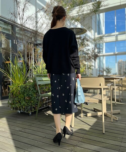 couture brooch（クチュールブローチ）の「◆【上品オトナフェミニン】エンブロフルールドレス（ワンピース・レディース・ライトグレー系/ネイビー系・38/42）」の6枚目の写真