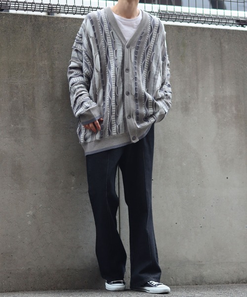 SITRY（シトリー）の「pin tuck denim flared pants/ピンタック デニム ワイド フレアパンツ（デニムパンツ・メンズ・ケミカルウォッシュ/インディゴブルー/ワンウォッシュ/グレー/ブラック・M/L/XL）」の19枚目の写真
