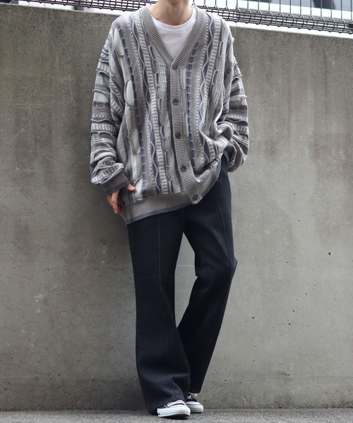 SITRY（シトリー）の「pin tuck denim flared pants/ピンタック デニム ワイド フレアパンツ（デニムパンツ・メンズ・ケミカルウォッシュ/インディゴブルー/ワンウォッシュ/グレー/ブラック・M/L/XL）」の20枚目の写真