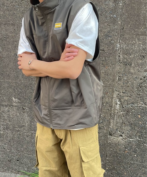ddp(ディーディーピー)の「【 ddp / ディーディーピー 】フィールドベスト ナイロンベスト FIELD VEST_Camille A5306-119AA01 MNF(ベスト・メンズ・ネイビー/カーキ・FREE)」の2枚目の写真