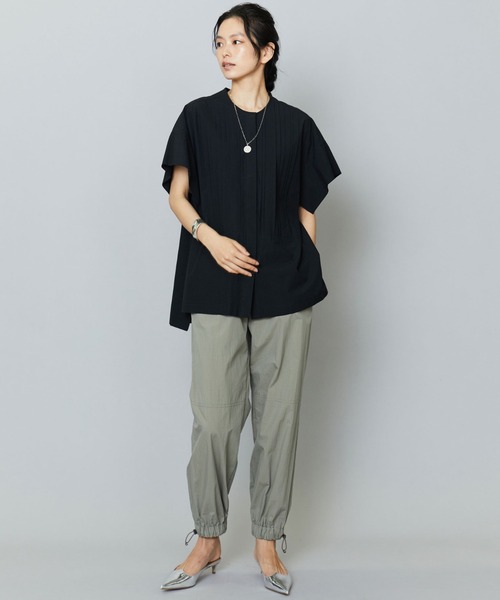 1er Arrondissement(プルミエアロンディスモン)の「タイプライタータックプリーツシャツ(シャツ/ブラウス・レディース・ブラック/オフホワイト・36/38)」の10枚目の写真