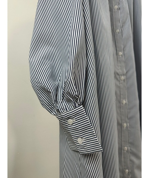 ulu(ウル)の「Stripe gather long dress(ワンピース・レディース・ネイビー・FREE)」の12枚目の写真