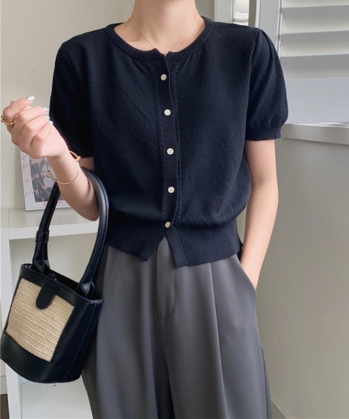 Chaco closet(チャコ クローゼット)の「パフスリーブコンパクトニットカーディガン(カーディガン/ボレロ・レディース・ホワイト/ピンク/ライトグリーン/アイボリー/ブラック・FREE)」の6枚目の写真