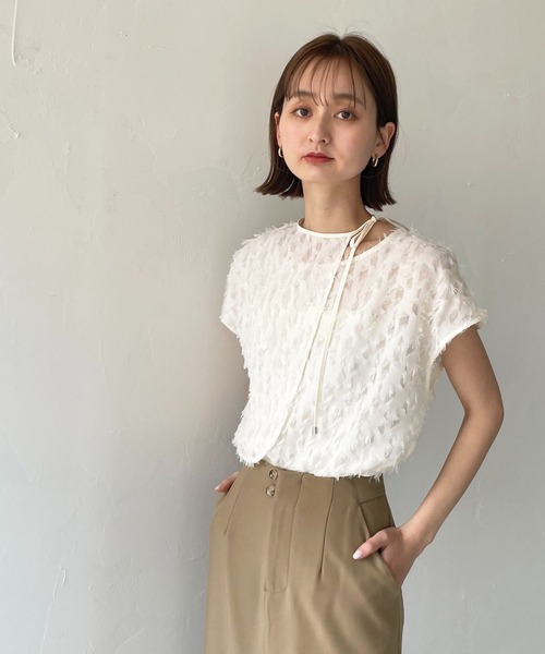 CLEIO(クレイオ)の「【CLEIO】フリンジジョーゼットレイヤーブラウス(シャツ/ブラウス・レディース・ブラック/アイボリー・FREE)」の21枚目の写真