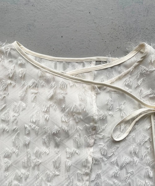 CLEIO(クレイオ)の「【CLEIO】フリンジジョーゼットレイヤーブラウス(シャツ/ブラウス・レディース・ブラック/アイボリー・FREE)」の14枚目の写真