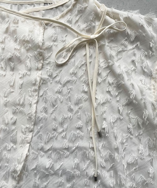 CLEIO(クレイオ)の「【CLEIO】フリンジジョーゼットレイヤーブラウス(シャツ/ブラウス・レディース・ブラック/アイボリー・FREE)」の19枚目の写真