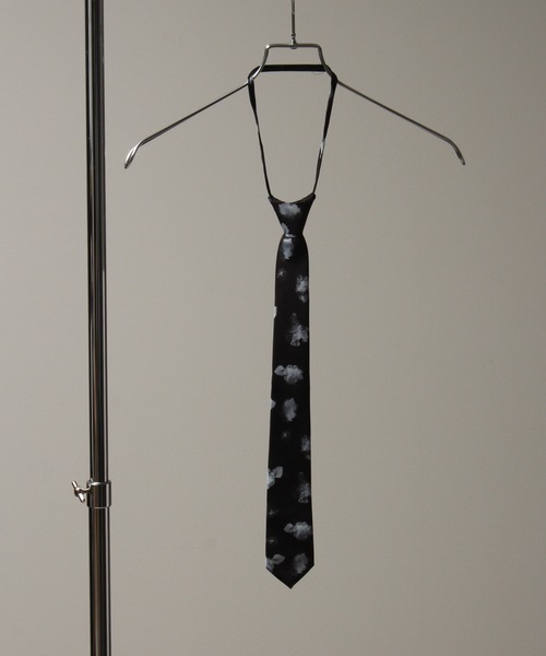 Art re A select（アトリエセレクト）の「Easy Adjuster Mode Printed Tie/イージーアジャスター モードプリントネクタイ（ネクタイ・メンズ・ホワイト/ブラック/ブラック系その他・FREE）」の2枚目の写真