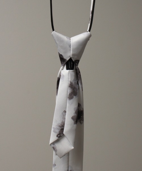 Art re A select（アトリエセレクト）の「Easy Adjuster Mode Printed Tie/イージーアジャスター モードプリントネクタイ（ネクタイ・メンズ・ホワイト/ブラック/ブラック系その他・FREE）」の4枚目の写真