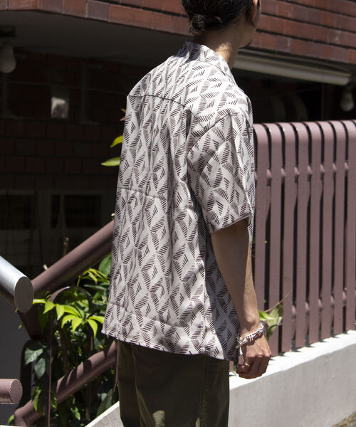 GLOSTER（グロスター）の「【GLOSTER/グロスター】ジオメトリック柄 オープンカラーシャツ メッシュシャツ（シャツ/ブラウス・メンズ・ブラック/ネイビー/ホワイト・S/M/L）」の22枚目の写真