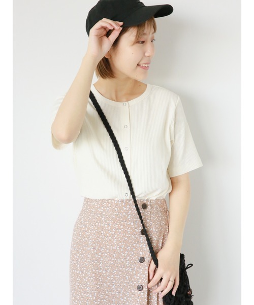 ehka sopo（エヘカソポ）の「前後2WAYテレコカーディガン（カーディガン/ボレロ・レディース・オフホワイト/ピンク/ブラック・F）」の2枚目の写真