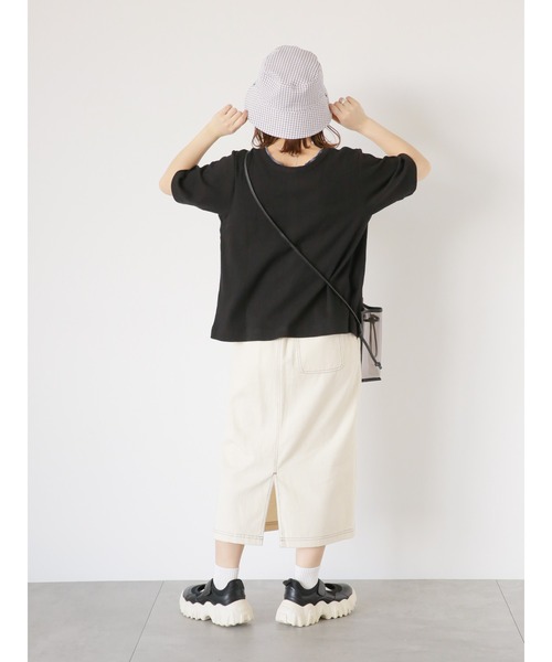 ehka sopo（エヘカソポ）の「前後2WAYテレコカーディガン（カーディガン/ボレロ・レディース・オフホワイト/ピンク/ブラック・F）」の5枚目の写真