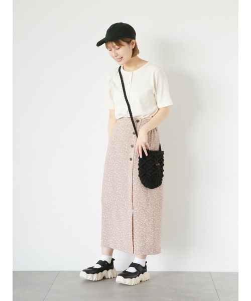 ehka sopo（エヘカソポ）の「前後2WAYテレコカーディガン（カーディガン/ボレロ・レディース・オフホワイト/ピンク/ブラック・F）」の13枚目の写真