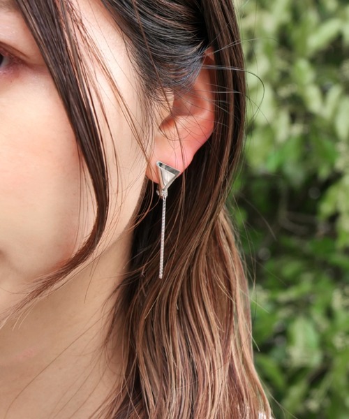 irolier（イロリエール）の「【IROLIER/イロリエール】切り絵サンカクピアス（ピアス（両耳用）・レディース・シルバー/ゴールド・FREE）」の7枚目の写真