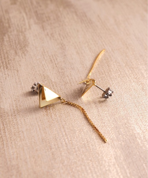 irolier（イロリエール）の「【IROLIER/イロリエール】切り絵サンカクピアス（ピアス（両耳用）・レディース・シルバー/ゴールド・FREE）」の11枚目の写真