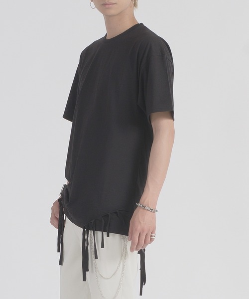 REGIEVO(レジエボ)の「REGIEVO フリンジヘムTシャツ(Tシャツ/カットソー・メンズ・ブラック/オフホワイト・MEDIUM/LARGE)」の1枚目の写真