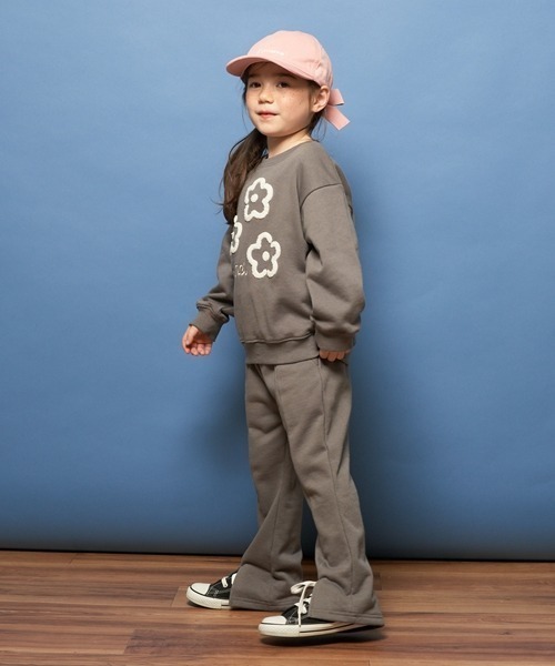 Lycee mine（リセマイン）の「【表コットン毛玉バイバイ】タックスリットフレアパンツ（レギンス/スパッツ・キッズ・ネイビー/オートミール/チャコール/ラベンダー/グレイッシュベージュ・130cm/100cm/110cm/120cm/140cm）」の22枚目の写真