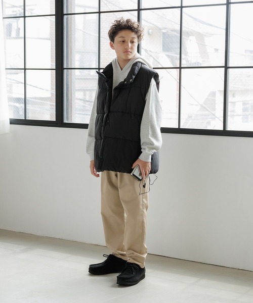 GLOBAL WORK(グローバルワーク)の「大人見え中綿ベスト/AND YUA ANY/961092(ベスト・キッズ・ブラック/アイボリー・150cm/160cm)」の22枚目の写真