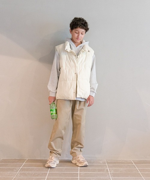 GLOBAL WORK(グローバルワーク)の「大人見え中綿ベスト/AND YUA ANY/961092(ベスト・キッズ・ブラック/アイボリー・150cm/160cm)」の3枚目の写真