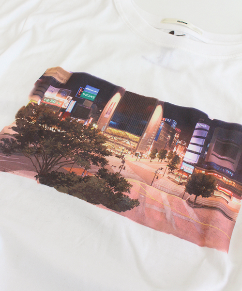 Kastane（カスタネ）の「【Kastane×バケモノの子】人間界プリントTシャツ（Tシャツ/カットソー・レディース・ホワイト・FREE）」の9枚目の写真