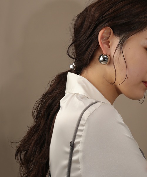 voov（ブーブ）の「ワンタッチ メタル ボール ポイント ピアス 大きめ（ピアス（両耳用）・レディース・ゴールド/シルバー・フリー）」の13枚目の写真