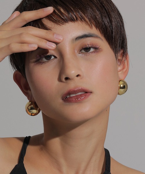 voov（ブーブ）の「ワンタッチ メタル ボール ポイント ピアス 大きめ（ピアス（両耳用）・レディース・ゴールド/シルバー・フリー）」の14枚目の写真