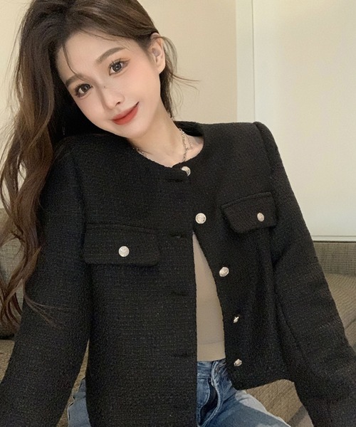 Chaco closet（チャコ クローゼット）の「金ボタンノーカラーラウンドネックツイードジャケット（ノーカラージャケット・レディース・ホワイト/ブラック・FREE）」の6枚目の写真