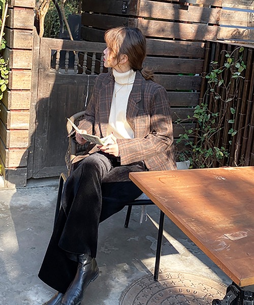 Doula Doula(ドゥーラドゥーラ)の「タートルネックリブニット(ニット/セーター・レディース・カーキ/ブラウン/イエロー/ベージュ/ブラック/アイボリー/ホワイト/パープル/ライトグレー/ブルー/ネイビー/グリーン/キャメル・FREE)」の22枚目の写真