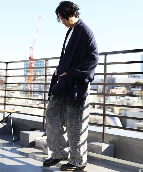 ８(eight)（エイト）の「ポケット付き無地ポンチョ（ポンチョ・メンズ・チャコールグレー/ベージュ/ネイビー/レッド/ワイン/ブラック・FREE）」の21枚目の写真