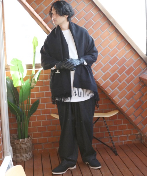 ８(eight)（エイト）の「ポケット付き無地ポンチョ（ポンチョ・メンズ・チャコールグレー/ベージュ/ネイビー/レッド/ワイン/ブラック・FREE）」の9枚目の写真