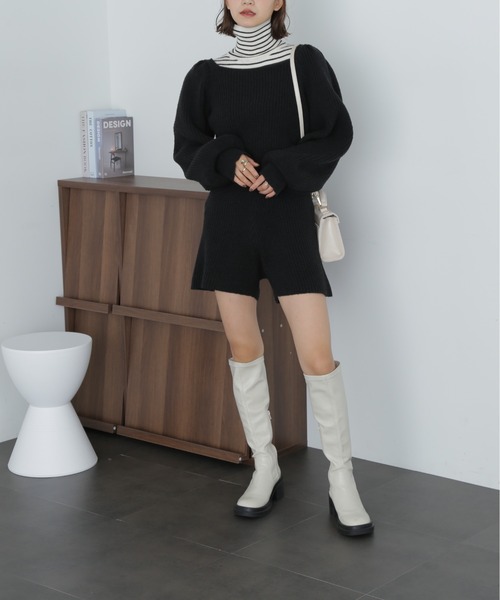 FREE'S MART（フリーズマート）の「スクエアネックリブニットロンパース（ワンピース・レディース・ブラック/モカ/オフホワイト・MEDIUM/SMALL）」の5枚目の写真