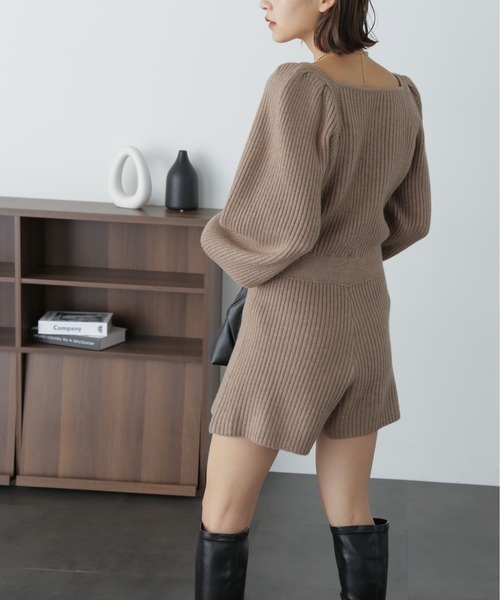 FREE'S MART（フリーズマート）の「スクエアネックリブニットロンパース（ワンピース・レディース・ブラック/モカ/オフホワイト・MEDIUM/SMALL）」の14枚目の写真