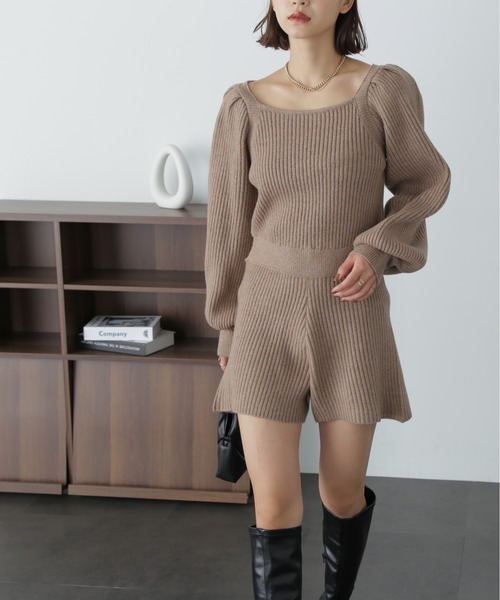 FREE'S MART（フリーズマート）の「スクエアネックリブニットロンパース（ワンピース・レディース・ブラック/モカ/オフホワイト・MEDIUM/SMALL）」の15枚目の写真