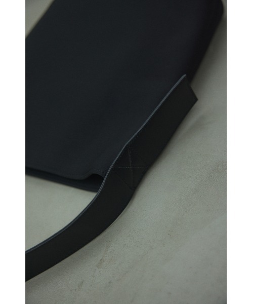 BLACK BY MOUSSY（ブラックバイマウジー）の「one shoulder tote