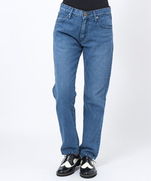 MILKFED.(ミルクフェド)の「BOYFRIEND DENIM PANTS(その他パンツ・レディース・インディゴブルー/ライトインディゴブルー・SMALL/MEDIUM/X-SMALL)」の3枚目の写真