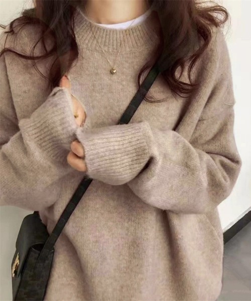 MAISON DE THERESE（メゾン ド テレーズ）の「オーバーサイズミックスカラーニットセーター（ニット/セーター・レディース・ベージュ/ライトイエロー/イエロー/ライトベージュ/ブルー/ピンク/ブラック/パープル/ネイビー/ホワイト/モカ/ワイン・FREE）」の3枚目の写真