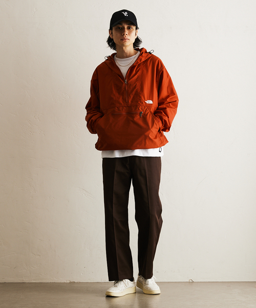 THE NORTH FACE(ザノースフェイス)の「THE NORTH FACE Compact Anorak コンパクトアノラック NP22333(マウンテンパーカー・メンズ・ブラック/ベージュ/レッド・MEDIUM/LARGE/X-LARGE)」の6枚目の写真