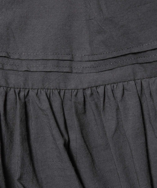 LOWRYS FARM(ローリーズファーム)の「スカラップボリュームスカート 100507(スカート・レディース・チャコールグレー/ブラック/ホワイト・FREE)」の19枚目の写真