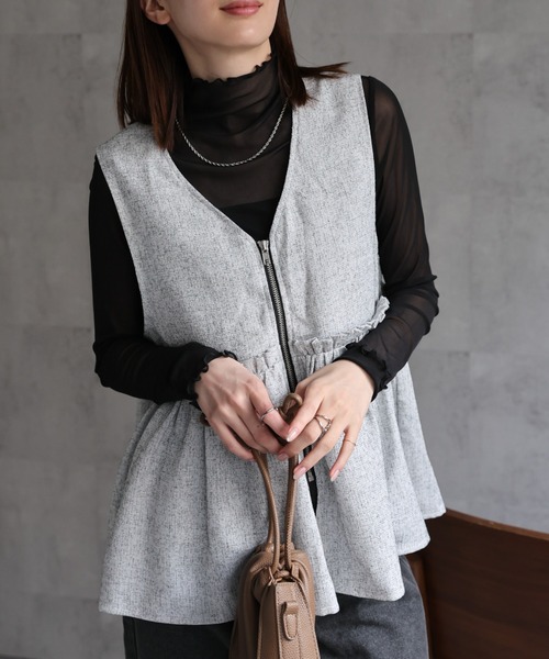 セール】フロントジップペプラムVネックベスト（ベスト