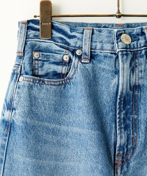 NEEDBY heritage（ニードバイヘリテージ）の「[NEEDBY heritage/ニ―ドバイヘリテージ] LUNA ハイライズルーズストレートデニム（デニムパンツ・レディース・ライトインディゴブルー・23/24/25/26）」の4枚目の写真