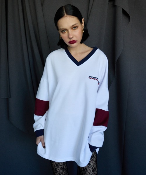 WONEM（ウォンエム）の「ロゴラインオーバーサイズトップス（Tシャツ/カットソー・レディース・グレー/ホワイト・FREE）」の9枚目の写真