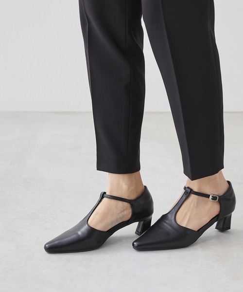 menue（メヌエ）の「【 新色追加 】Tストラップ 変形ヒール パンプス（パンプス・レディース・ブラック/アイボリー/ベージュ/シルバー・23.0cm/22.5cm/22.0cm/21.5cm/26.0cm/25.5cm/25.0cm/24.5cm/24.0cm/23.5cm）」の13枚目の写真